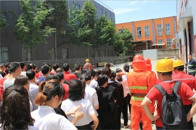 成都歐麗亞2019年度消防演習圓滿落幕 器材教育與實戰演練并重